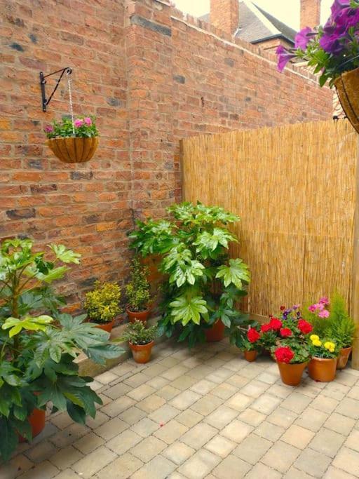The Boutique Garden Apartment York